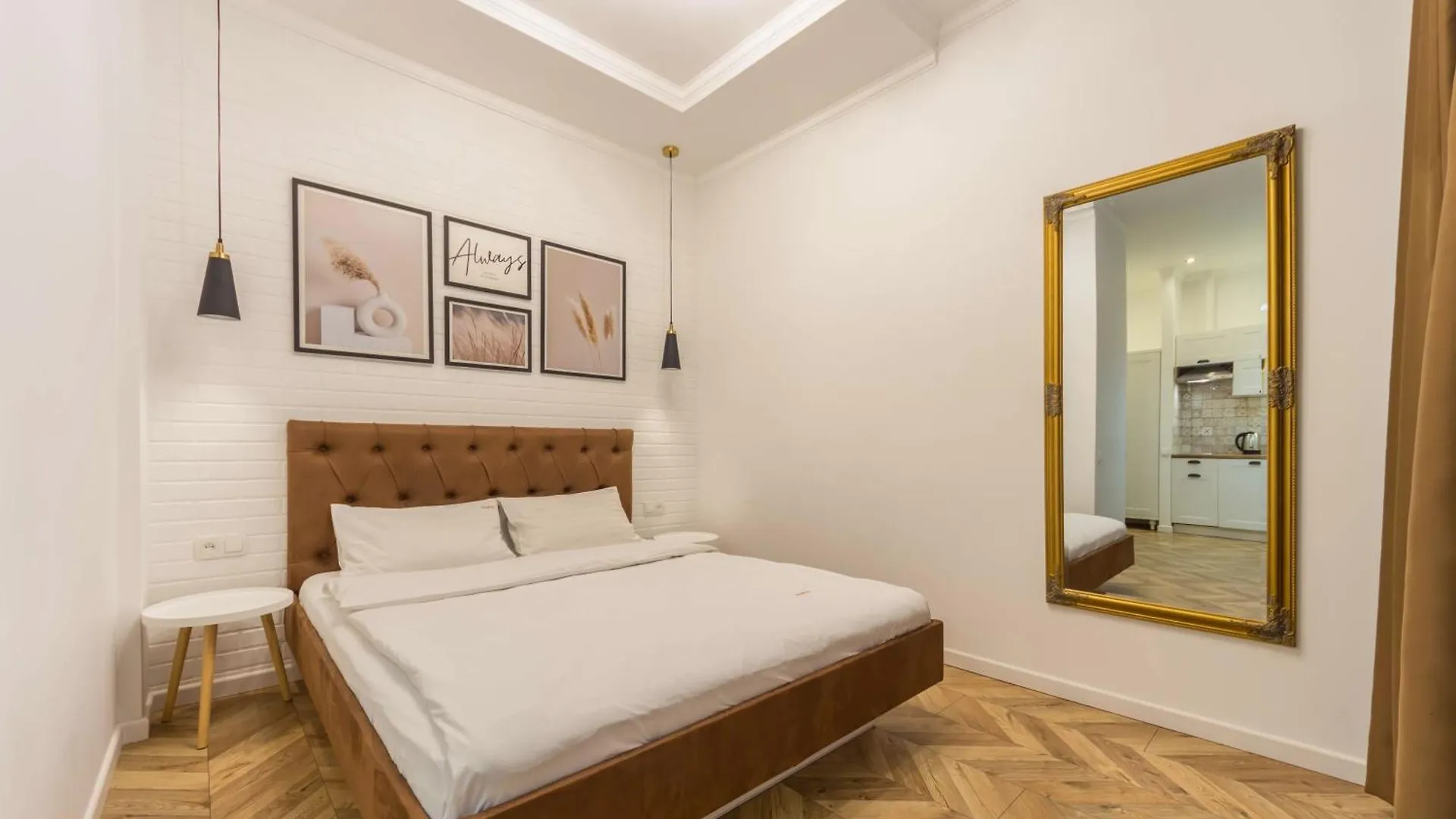 Apartment Дизайнерські Апартаменти У Центрі Біля Цуму Kyiv Ukraine