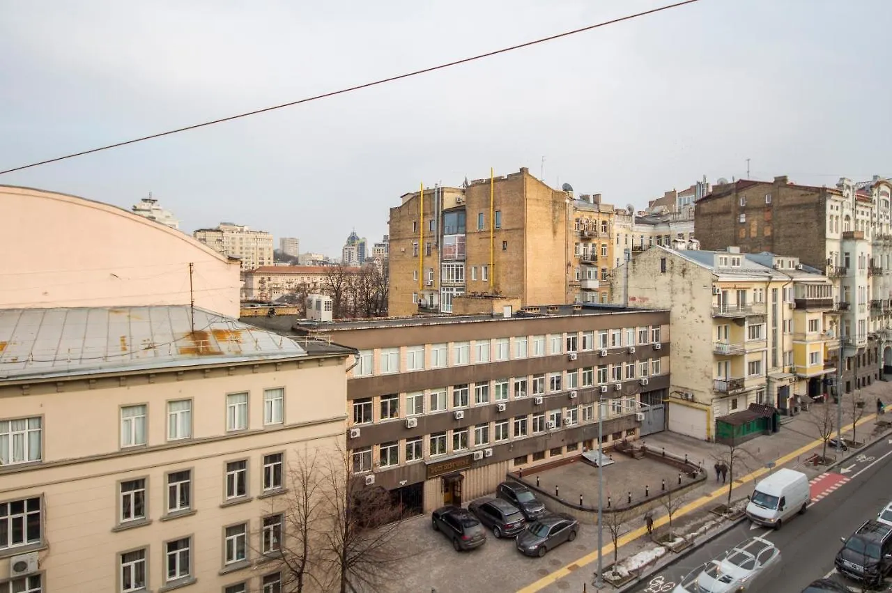 Дизайнерські Апартаменти У Центрі Біля Цуму Kiev Ukraina